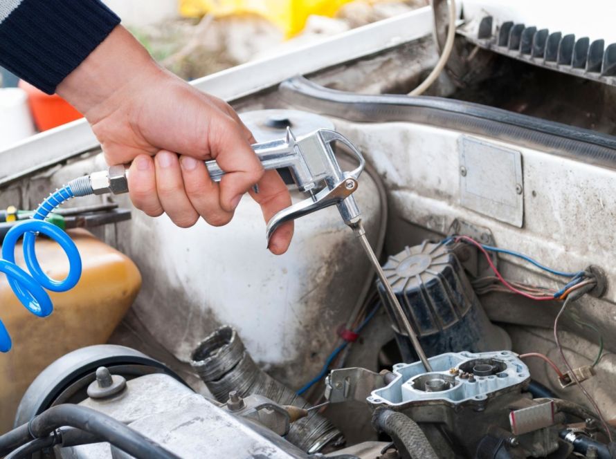 Nettoyer un carburateur